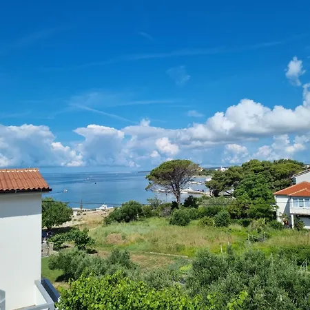 Apartments Jungic, Rab Banjol Exterior photo