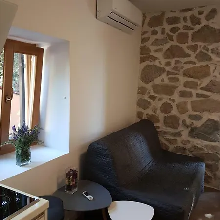 Apartments Jungic, Rab Banjol Exterior photo