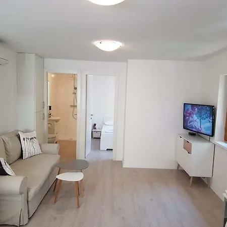 Apartments Jungic, Rab Banjol Room photo