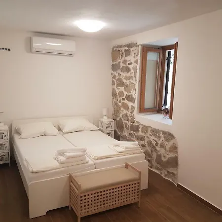 Apartments Jungic, Rab Banjol Exterior photo