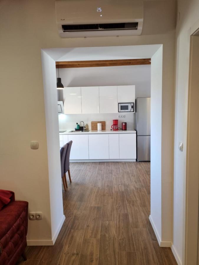 Jungic, Rab Apartment Banjol